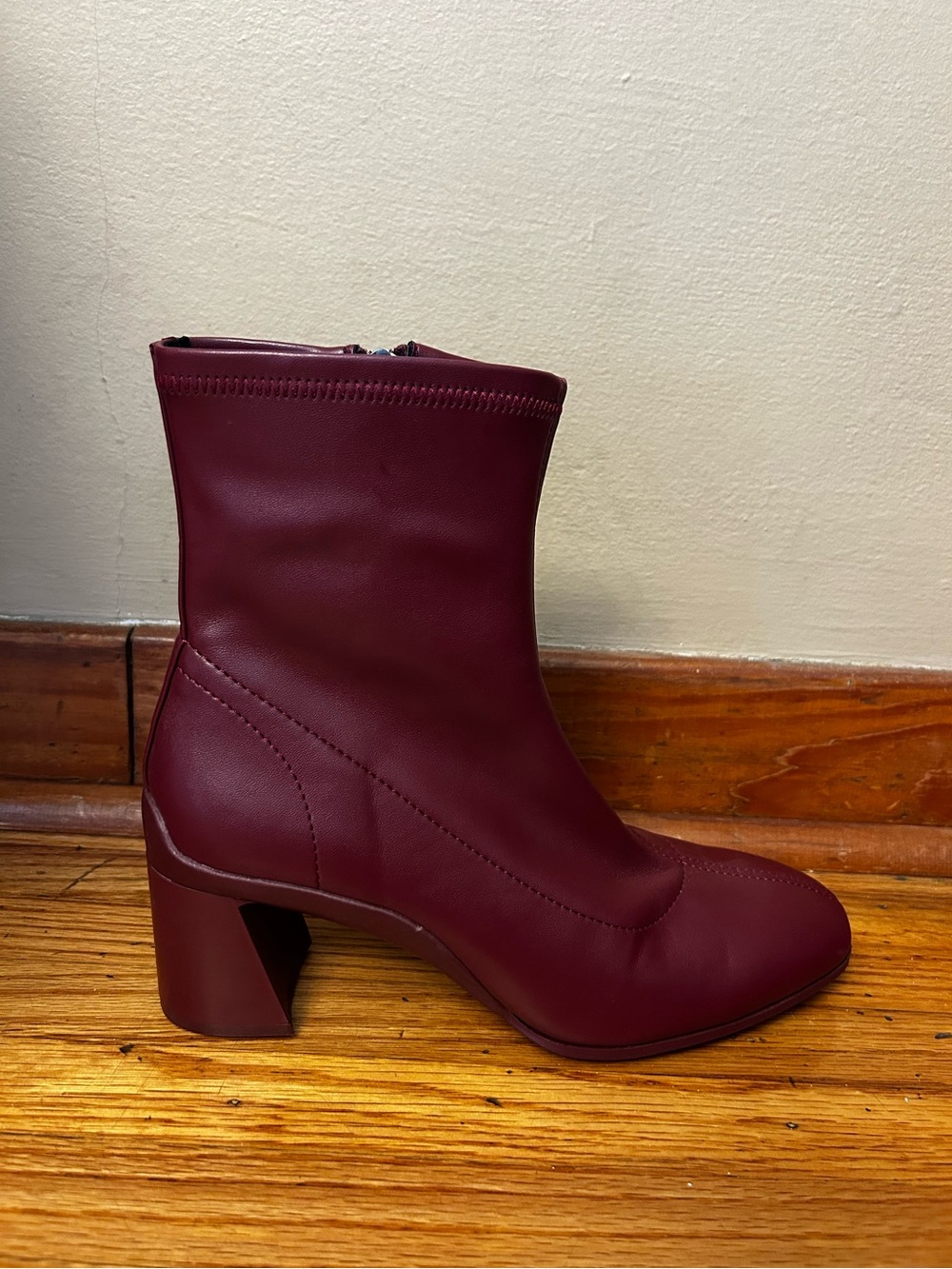 Aerosoles Women's Pomegranate/Burgundy Corinda Ankle Boots Zipper Size 7W Wide